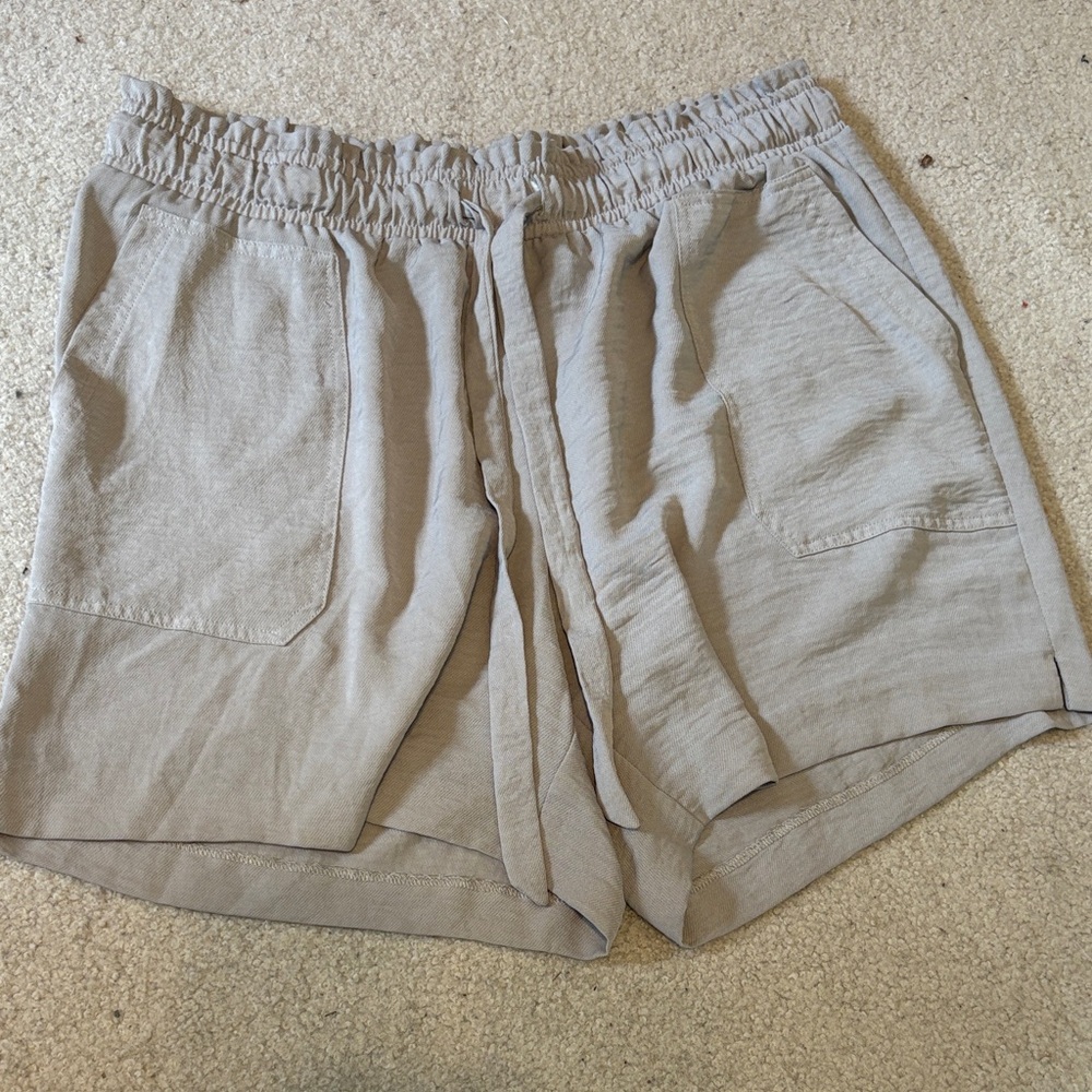 Women's Casual Linen Shorts - tan